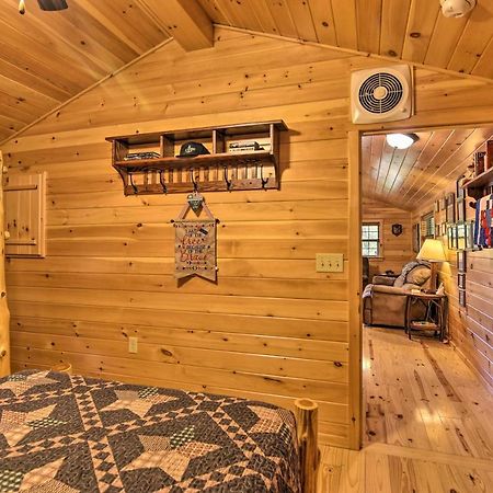 Hooah Cabin Retreat With Grill And Step-Free Access Parsons Exteriör bild