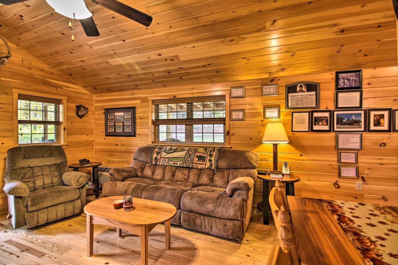 Hooah Cabin Retreat With Grill And Step-Free Access Parsons Exteriör bild